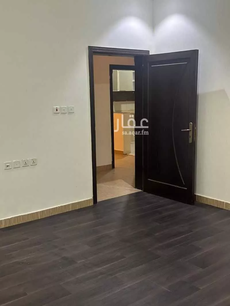 عمارة للإيجار في شارع فرائد الضبطيه, حي النزهة, مدينة جدة, منطقة مكة المكرمة 1 صورة