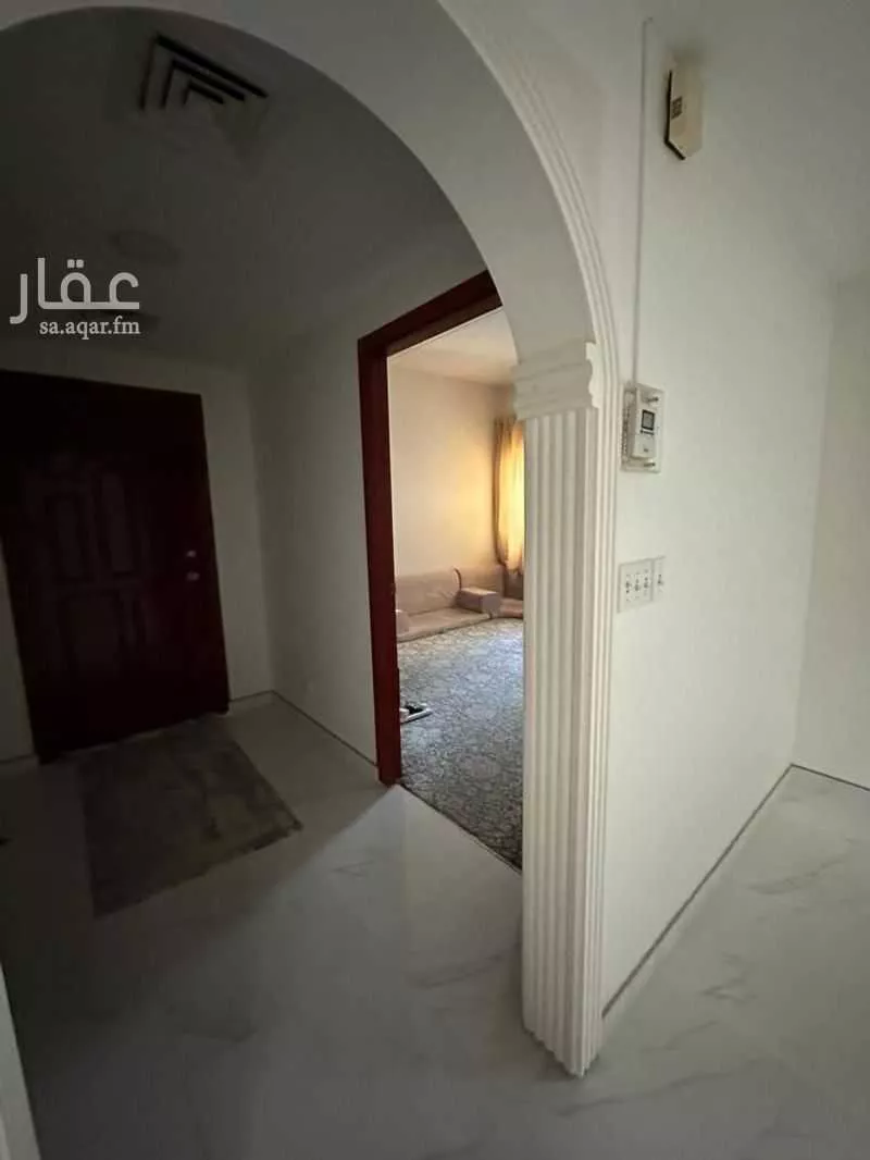 فيلا للبيع في شارع شارع الفرزدق, حي الفيحاء, مدينة مدينه الجبيل الصناعيه, المنطقة الشرقية 1 صورة