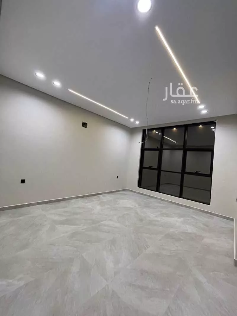 فيلا للبيع في شارع القمر, حي الشروق, مدينة الدمام, المنطقة الشرقية 1 صورة