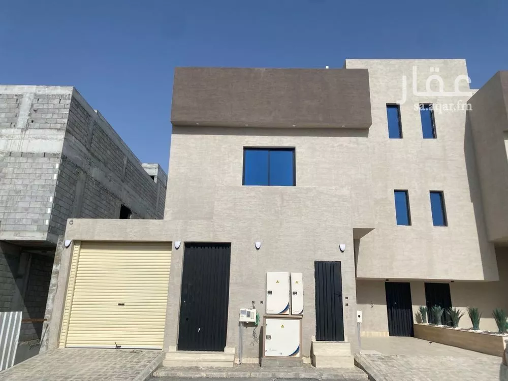 دور للبيع في شارع ابن رشد, حي الفاروق, مدينة الرياض, منطقة الرياض 1 صورة