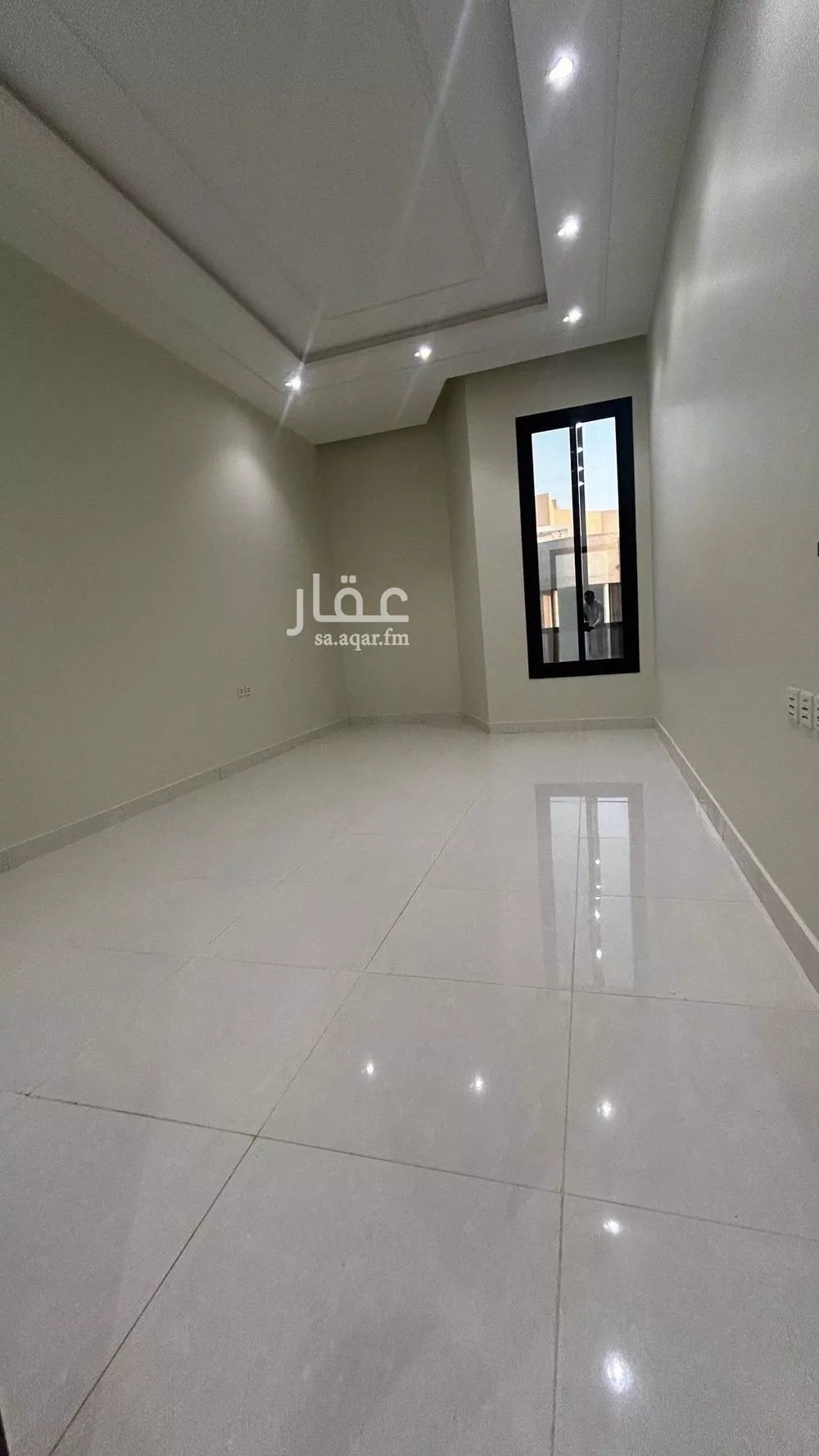 فيلا للبيع في شارع عبدالعزيز مرداد, حي الرياض, مدينة جدة, منطقة مكة المكرمة 1 صورة