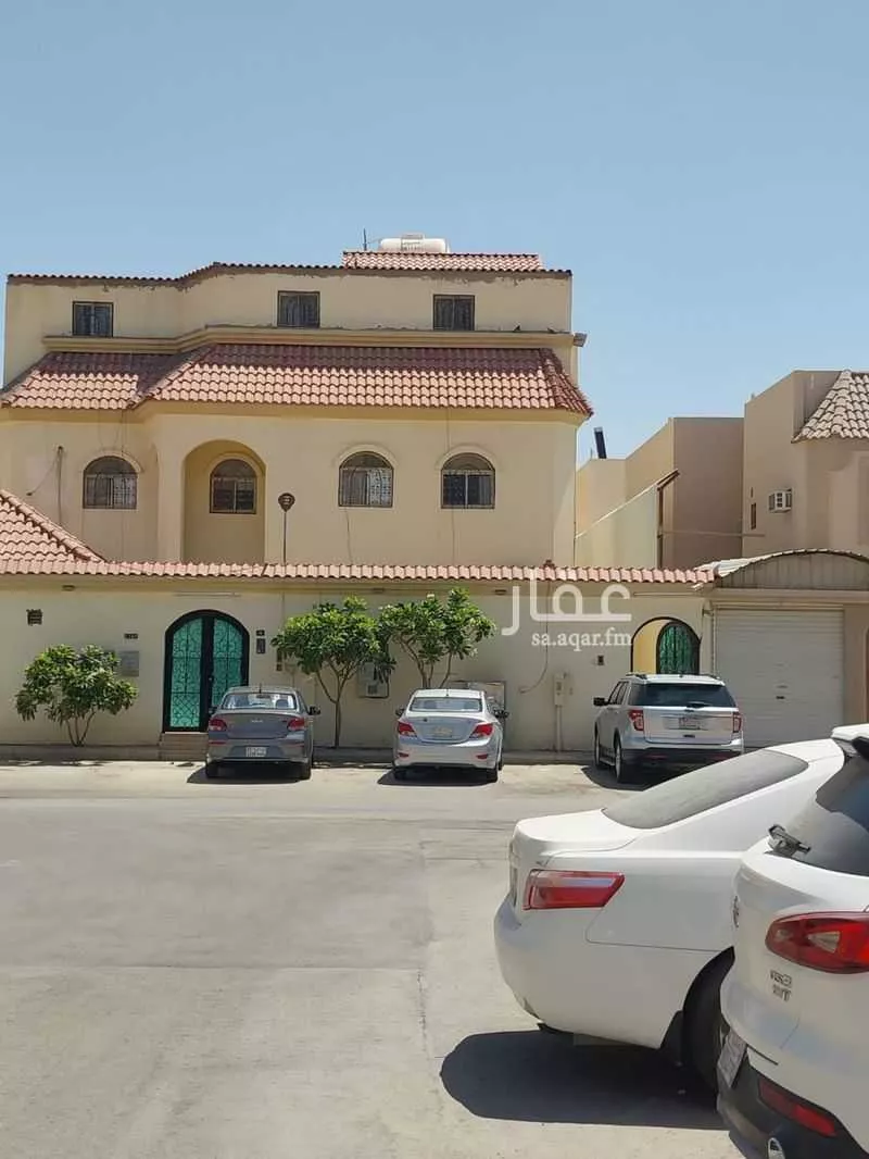 فيلا للبيع في شارع العمودية ، حي اشبيلية ، الرياض ، منطقة الرياض 1 صورة