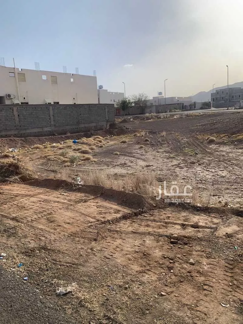 أرض للبيع في شارع عبدالله بن عمرو بن العاص السهمي, حي العزيزية, مدينة المدينه المنوره, منطقة المدينة المنورة 1 صورة