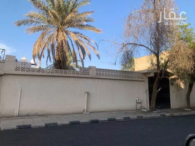 استراحة للإيجار في شارع عوف ابن سراقة الضمري, حي الدفاع, مدينة المدينة المنورة, منطقة المدينة المنورة 1 صورة