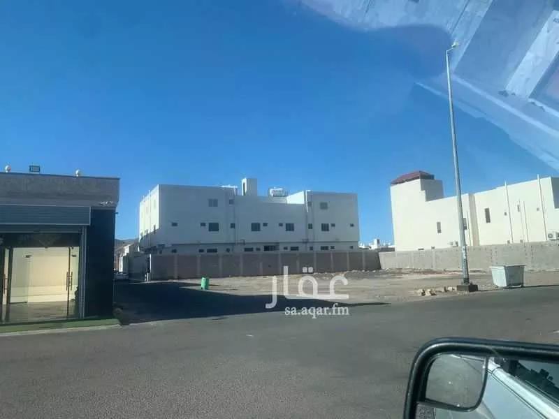 أرض للبيع في شارع اسحاق بن الربيع الابلي, حي الدفاع, مدينة المدينه المنوره, منطقة المدينة المنورة 1 صورة