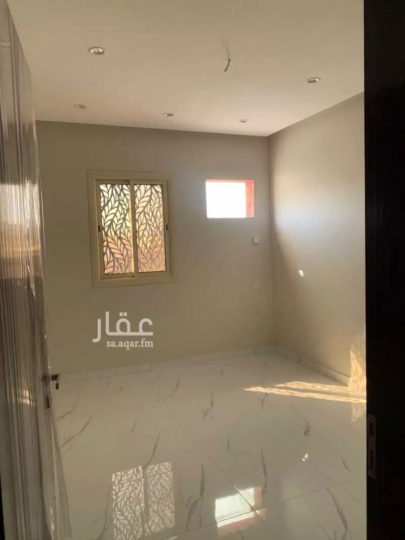 شقة للإيجار في شارع المعتصم ابن صمادح, حي العزيزية, مدينة المدينة المنورة, منطقة المدينة المنورة 1 صورة