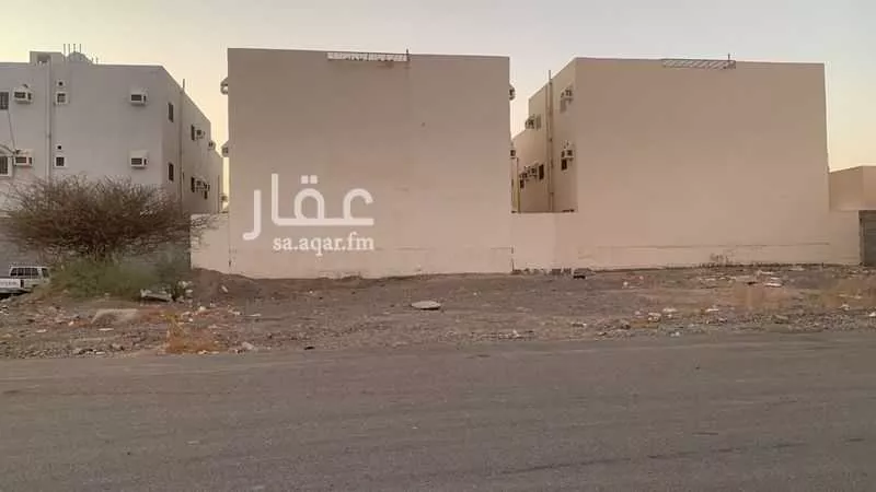 أرض للبيع في شارع الحصين ابن الحارث القرشي, حي العزيزية, مدينة المدينة المنورة, منطقة المدينة المنورة 1 صورة