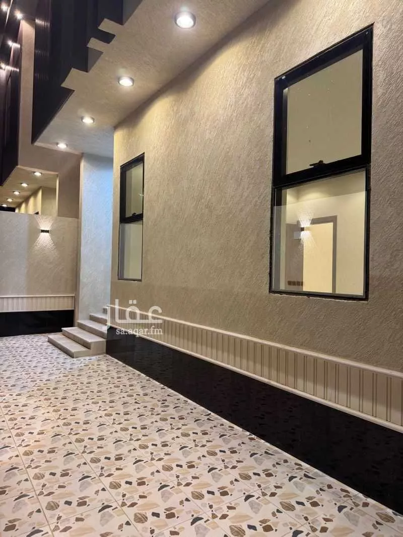 فيلا للبيع في شارع اويس الزاهد, حي الصفاء, مدينة الجموم, منطقة مكة المكرمة 1 صورة