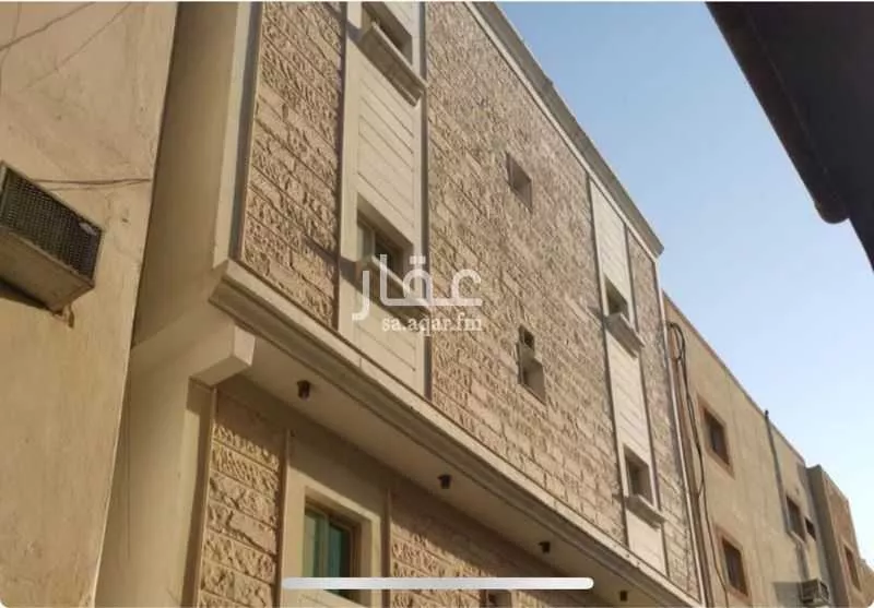 عمارة للبيع في شارع عين دار, حي الخبر الجنوبية, مدينة الخبر, المنطقة الشرقية 1 صورة