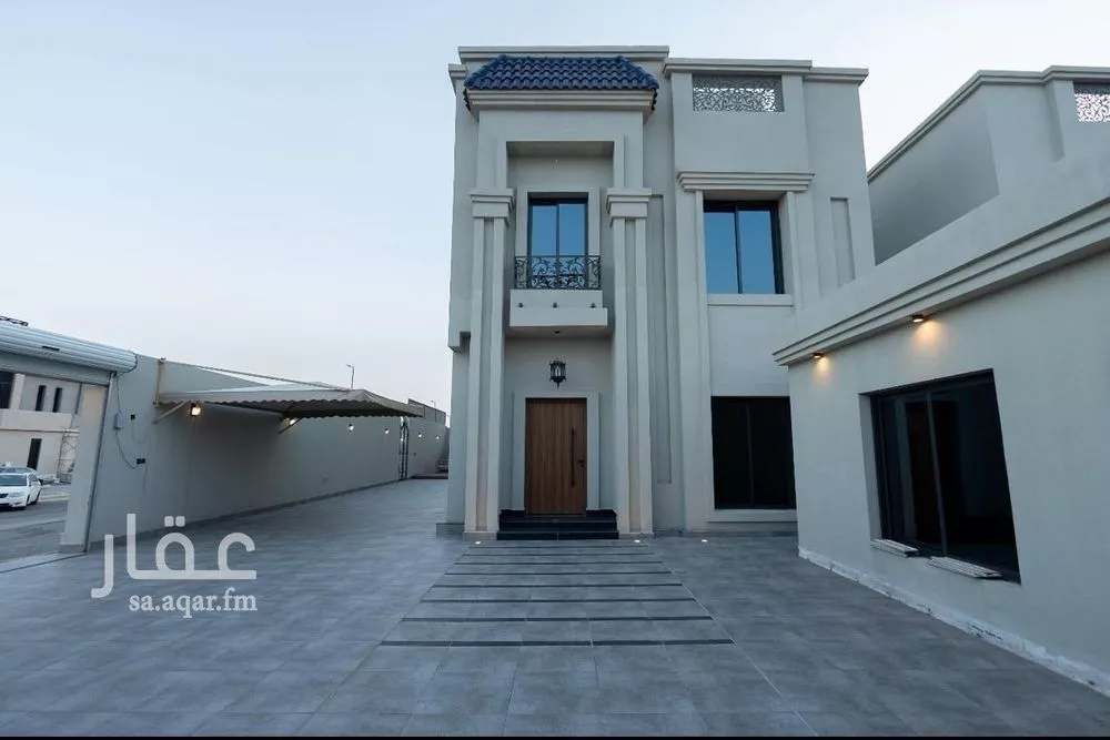 فيلا للبيع في حي البحيرة, مدينة الخبر, المنطقة الشرقية 1 صورة