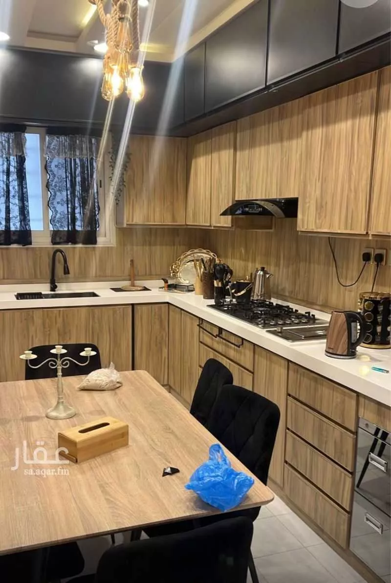 شقة للبيع في شارع عكرمة ابن خالد, حي القطبية الغربية, مدينة الطائف, منطقة مكة المكرمة 1 صورة