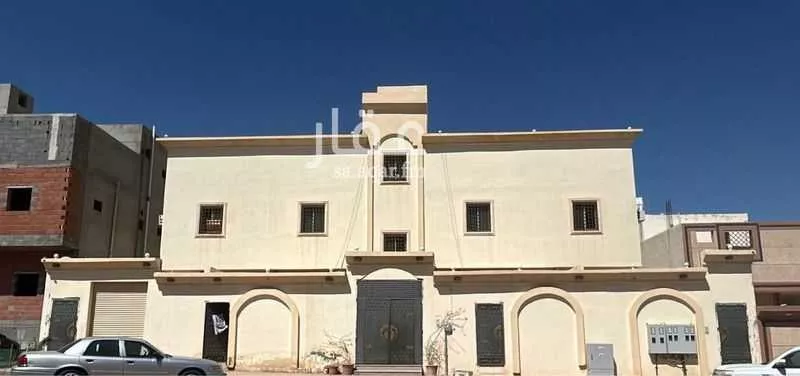 عمارة للبيع في شارع عقبة ابن عامر ابن عبس, حي القبلتين, مدينة المدينة المنورة, منطقة المدينة المنورة 1 صورة