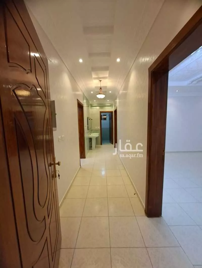 شقة للإيجار في شارع حصين ابن الحارث ابن عبدالمطلب, حي الياسمين, مدينة الطائف, منطقة مكة المكرمة 1 صورة