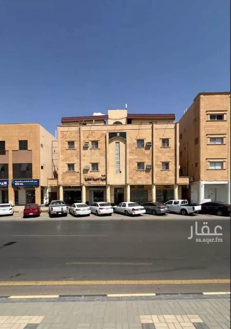 عمارة للإيجار في شارع سلمان بن عبدالعزيز, حي النهضة, مدينة بريده, منطقة القصيم 1 صورة