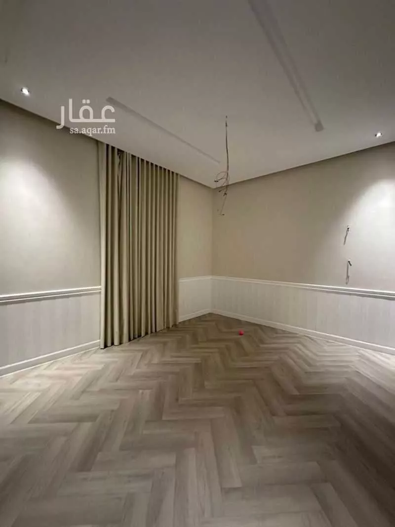 فيلا للبيع في شارع عبد العزيز البشري, حي الزمرد, مدينة جدة, منطقة مكة المكرمة 1 صورة