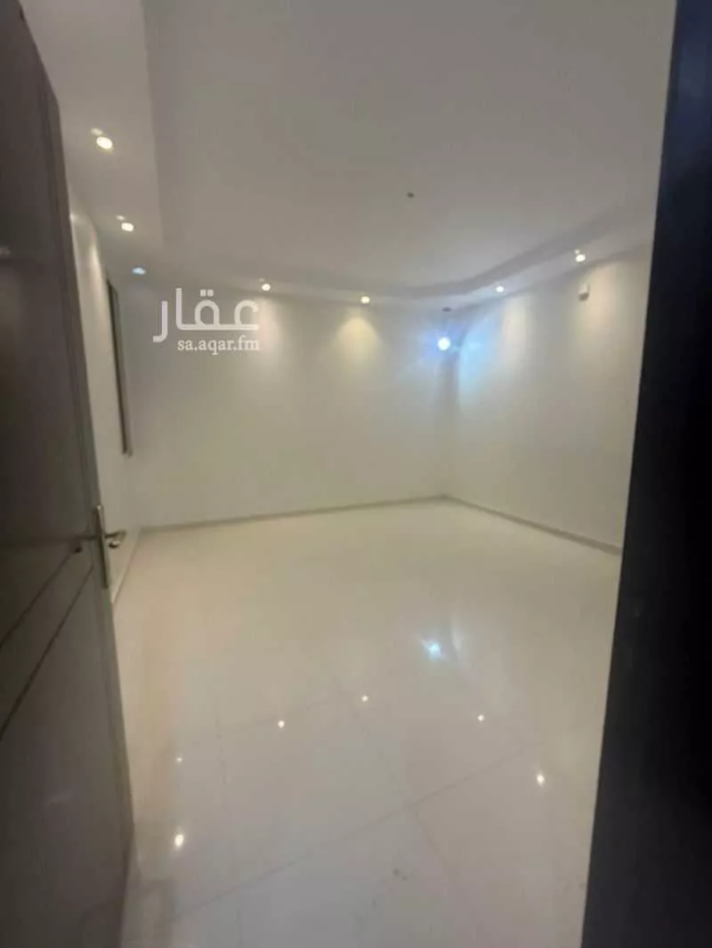 شقة للإيجار في شارع الربيع بن سليمان, حي القيروان, مدينة الرياض, منطقة الرياض 1 صورة