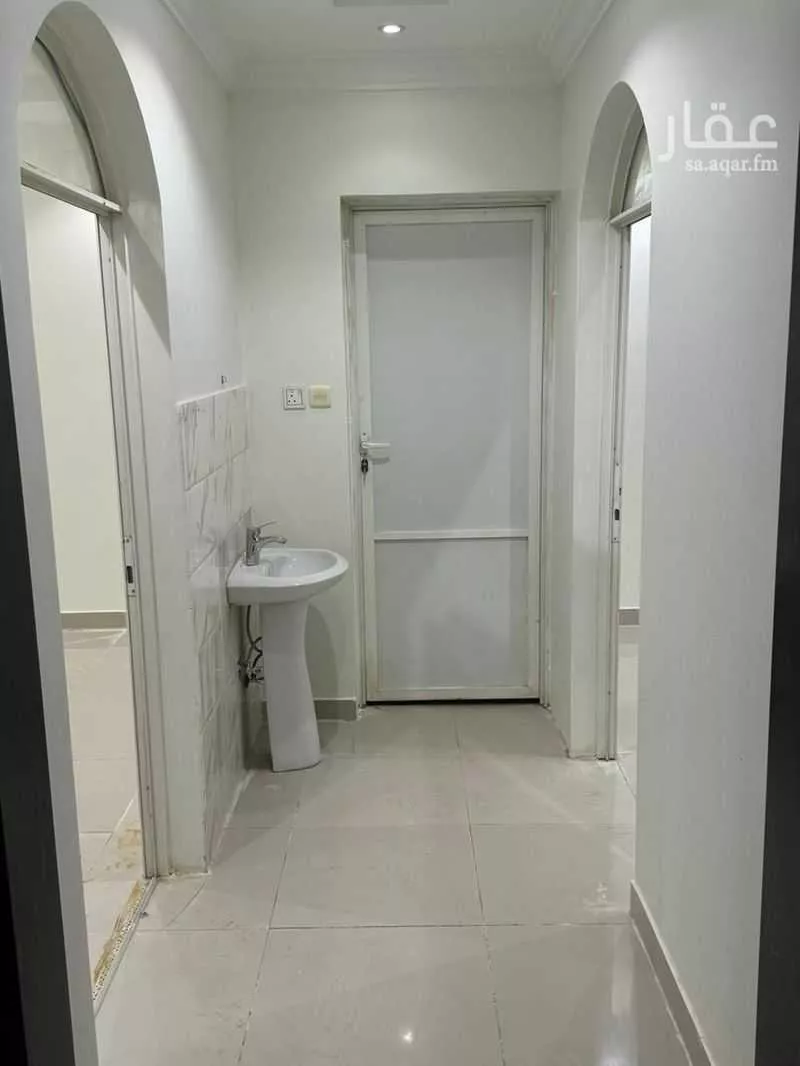 استراحة للإيجار في شارع علي بن ثابت القرشي, حي النرجس, مدينة الرياض, منطقة الرياض 1 صورة