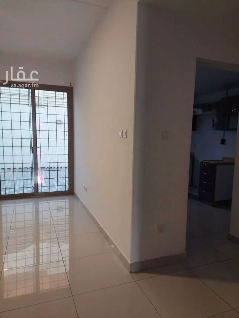 فيلا للإيجار في حي ، شارع ديلم بن فيروز ، حي الفرسان ، الدمام ، الدمام 1 صورة
