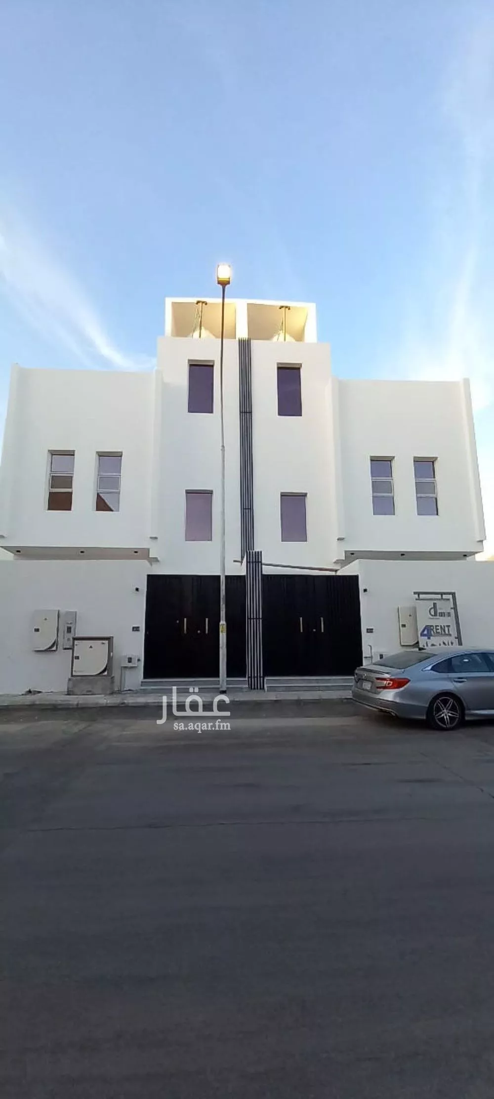 عمارة للإيجار في شارع جندب بن كعب, حي الضباط, مدينة الرياض, منطقة الرياض 1 صورة