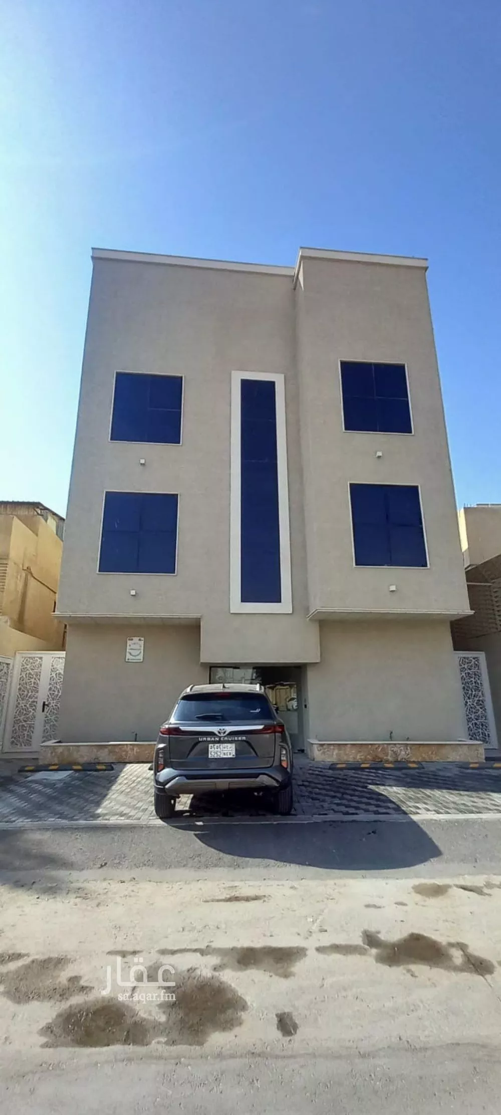 شقة للإيجار في شارع ابن طاووس, حي الضباط, مدينة الرياض, منطقة الرياض 1 صورة