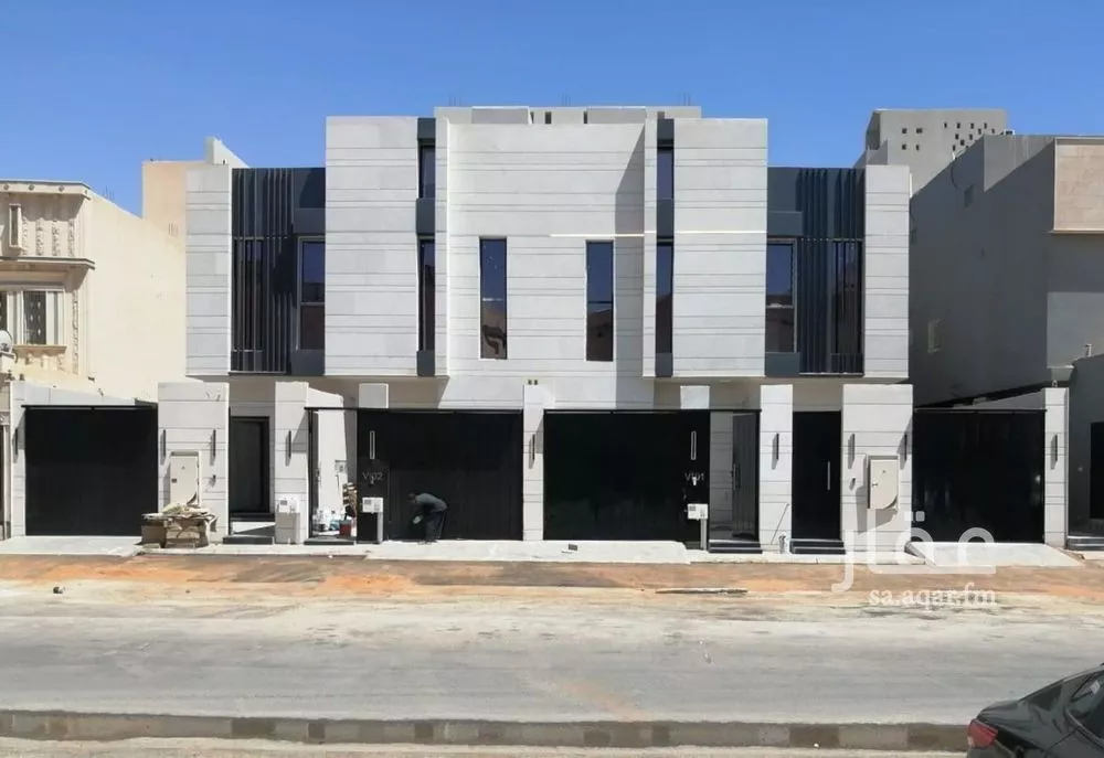 دور للبيع في شارع عبدالله بن بسر المازني, حي الرمال, مدينة الرياض, منطقة الرياض 1 صورة
