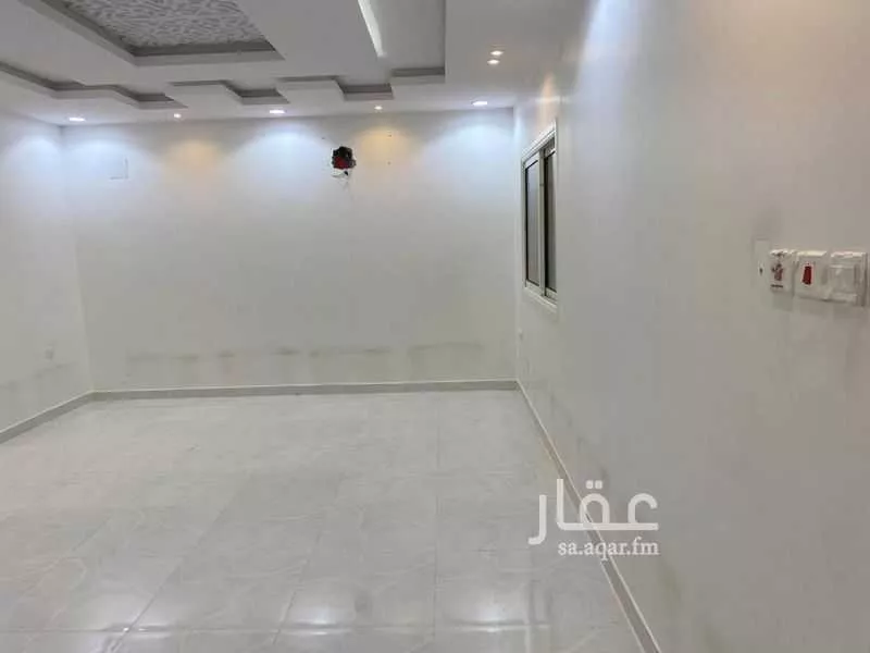 فيلا للإيجار في شارع إسماعيل بن صبيح, حي المهدية, مدينة الرياض, منطقة الرياض 1 صورة