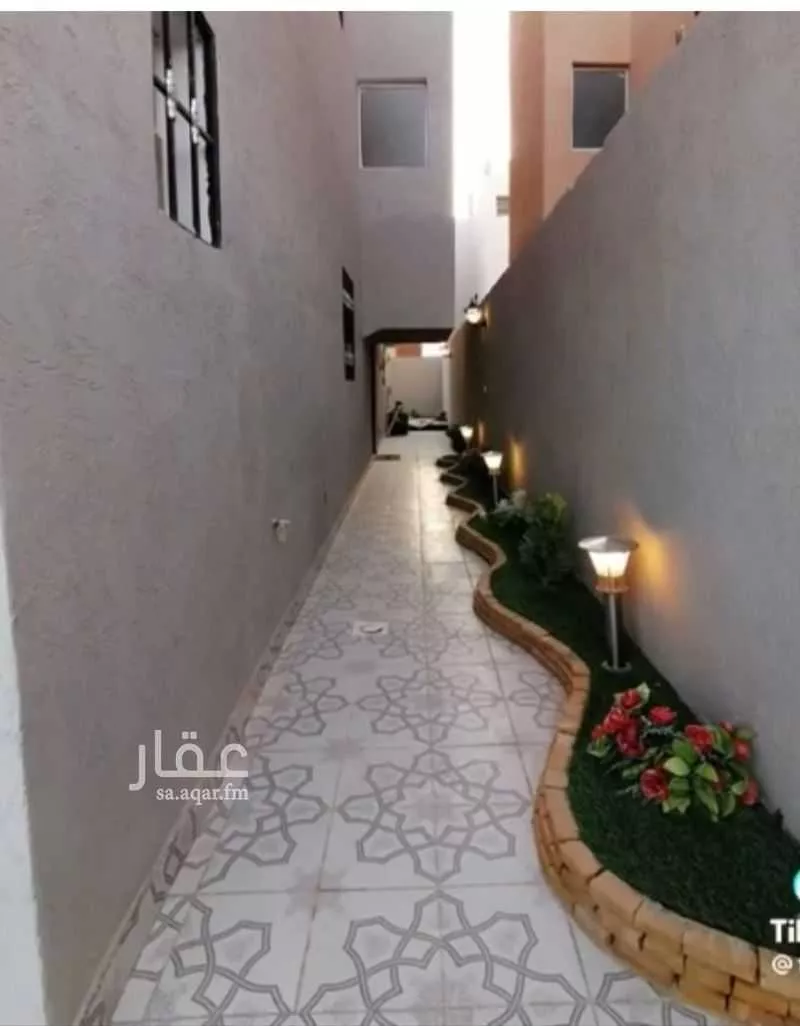 فيلا للبيع في شارع عمر بن سعيد الأموي, حي طويق, مدينة الرياض, منطقة الرياض 1 صورة