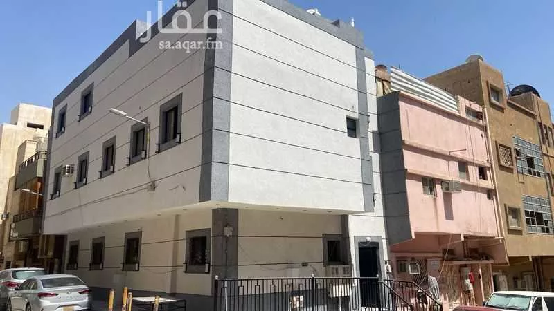 عمارة للبيع في شارع العباس المذكر, حي الوزارات, مدينة الرياض, منطقة الرياض 1 صورة