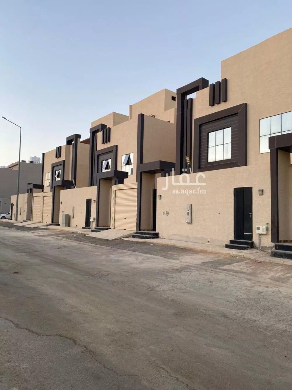 فيلا للبيع في شارع القاسم الحريري, حي العارض, مدينة الرياض, منطقة الرياض 1 صورة