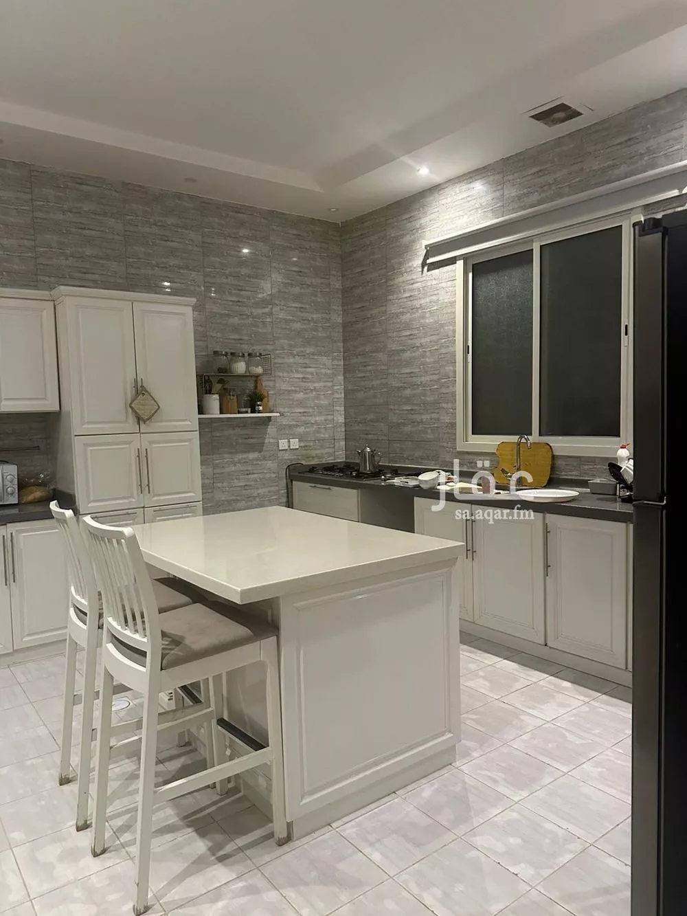 فيلا للبيع في شارع فؤاد محمد عمر توفيق, حي المهدية, مدينة الرياض, منطقة الرياض 1 صورة