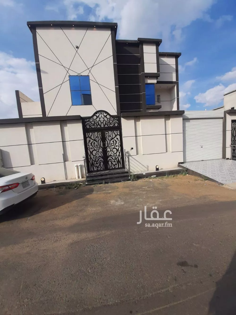 فيلا للبيع في شارع ١٢, حي سلطانة, مدينة ابها, منطقة عسير 1 صورة