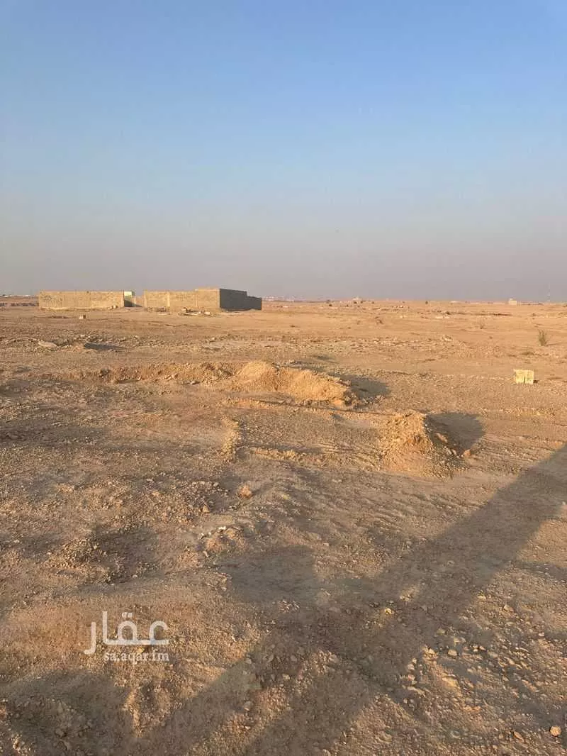 أرض للبيع في شارع 393647, حي عريض, مدينة الرياض, منطقة الرياض 1 صورة