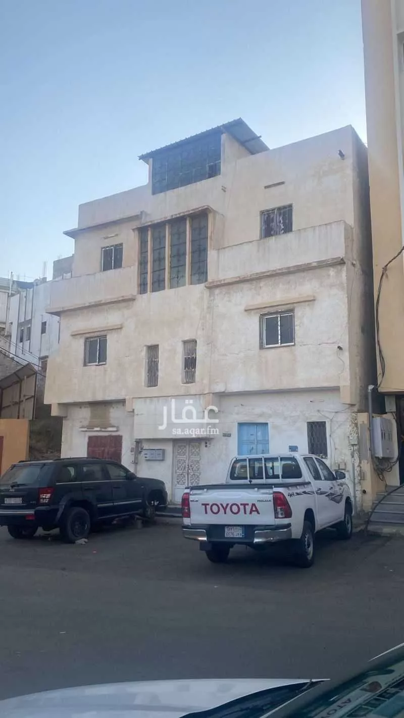 عمارة للبيع في حي شمسان ، أبها ، منطقة عسير 1 صورة
