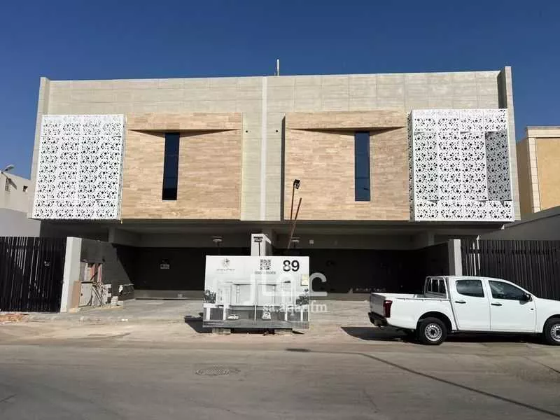 دور للبيع في شارع الحجور, حي النفل, مدينة الرياض, منطقة الرياض 1 صورة