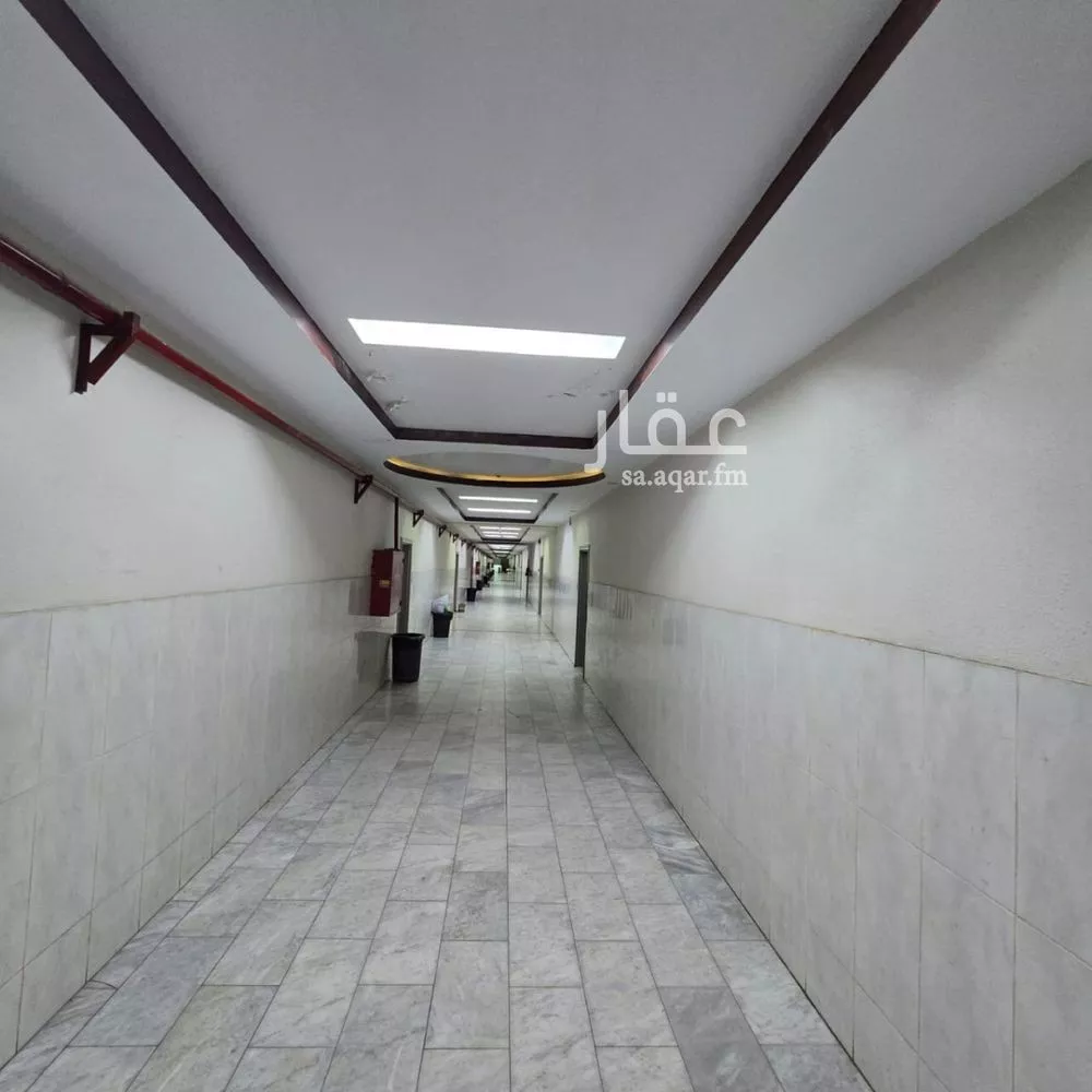 عمارة للإيجار في شارع حائل, حي النزهة, مدينة الرياض, منطقة الرياض 1 صورة