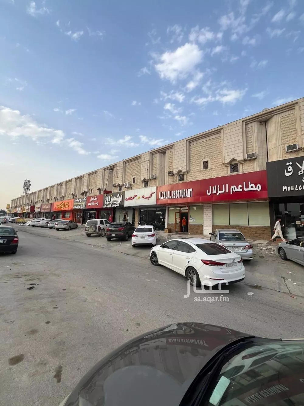 عمارة للإيجار في شارع حائل, حي النزهة, مدينة الرياض, منطقة الرياض 1 صورة