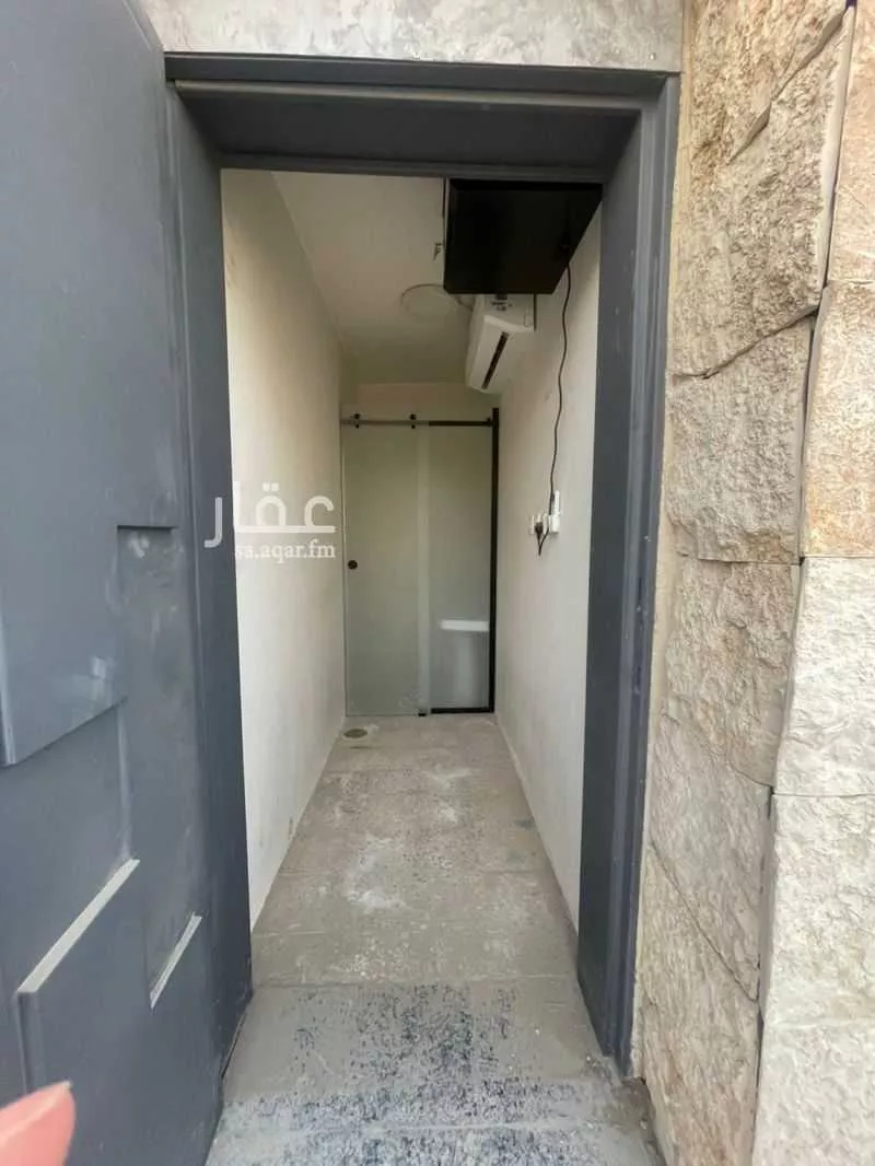 غرفة للإيجار في شارع عيسى الغبريني, حي العارض, مدينة الرياض, منطقة الرياض 1 صورة