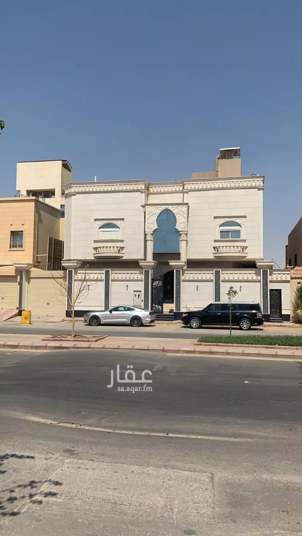 فيلا للبيع في شارع النعائم, حي الملك عبدالله, مدينة الرياض, منطقة الرياض 1 صورة