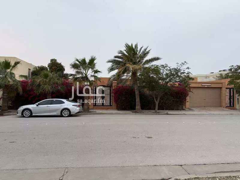 فيلا للبيع في شارع طريق الخليج, مدينة مدينه الجبيل الصناعيه, المنطقة الشرقية 1 صورة