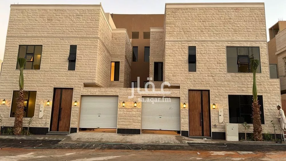 فيلا للبيع في شارع أبي هاشم بن عمار, حي المهدية, مدينة الرياض, منطقة الرياض 1 صورة