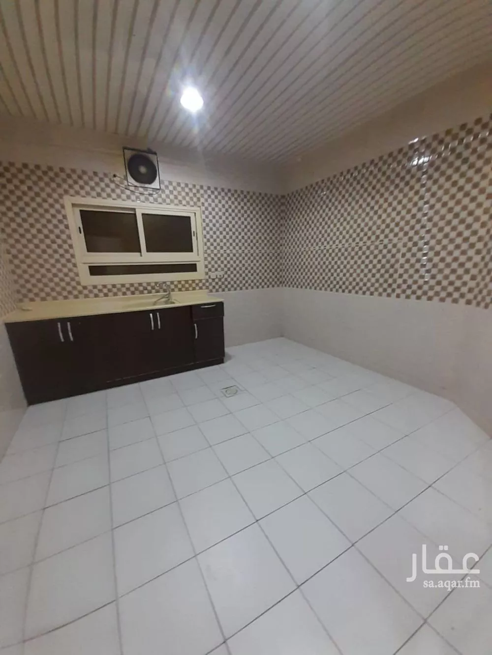 شقة للإيجار في شارع ابو المظفر البغدادي, حي منسوبي التعليم الأول, مدينة الاحساء, المنطقة الشرقية 1 صورة