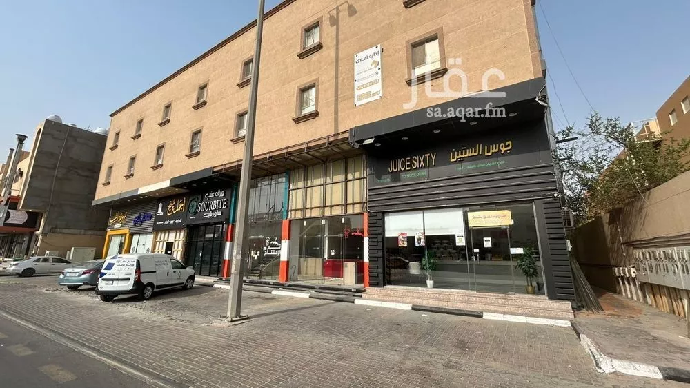 محل للإيجار في شارع طريق الملك عبدلله, حي البصيرة, مدينة الاحساء, المنطقة الشرقية 1 صورة