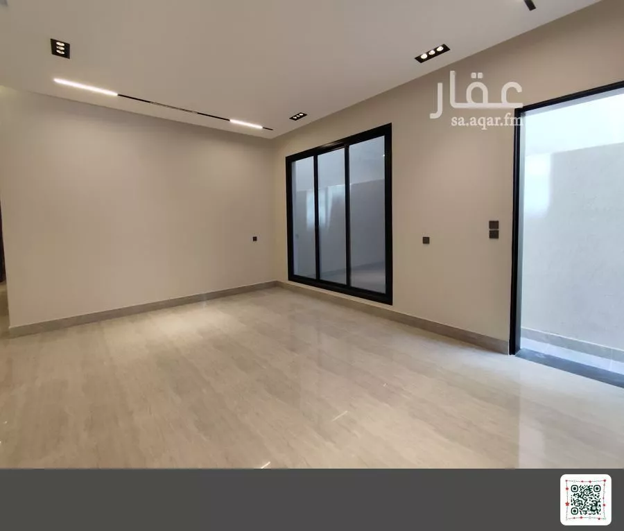 فيلا للبيع في شارع سعيد بن نفيل, حي الرمال, مدينة الرياض, منطقة الرياض 1 صورة