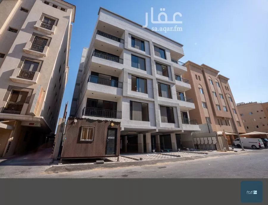 شقة للبيع في شارع يزيد بن حصين, حي الدانة الشمالية, مدينة الظهران, المنطقة الشرقية 1 صورة