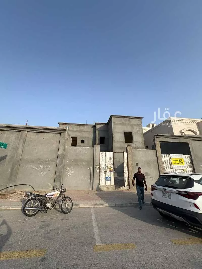 فيلا للبيع في حي الحسام, مدينة الدمام, المنطقة الشرقية 1 صورة