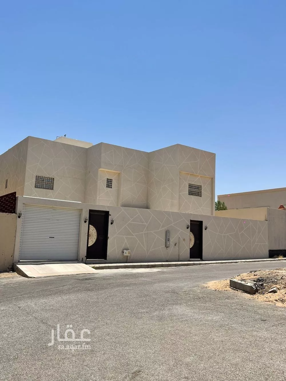فيلا للبيع في حي الريان, مدينة عنيزه, منطقة القصيم 1 صورة