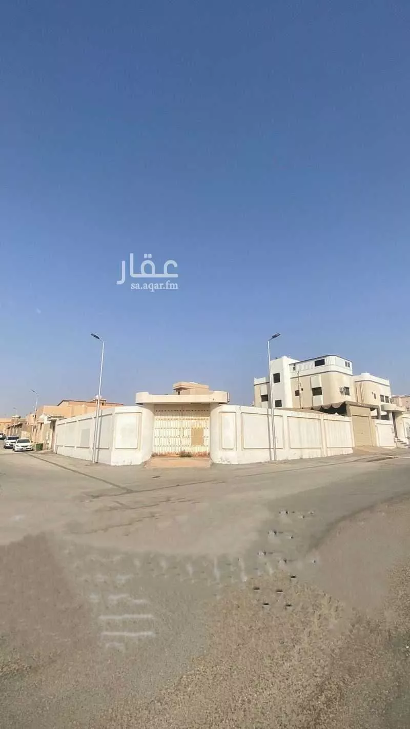 فيلا للبيع في شارع محمد , حي العليا, مدينة عنيزه, منطقة القصيم 1 صورة