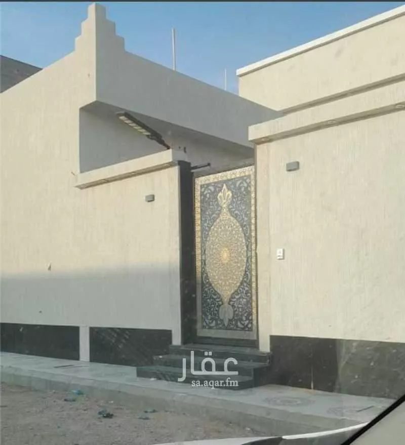 شقة للبيع في شارع عبيد بن خالد السلمي, حي الرياضي, مدينة عنيزه, منطقة القصيم 1 صورة