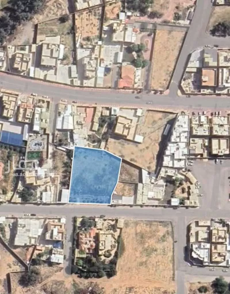 أرض للبيع في شارع عبدالعزيز حمد البادي, حي الريان, مدينة عنيزه, منطقة القصيم 1 صورة