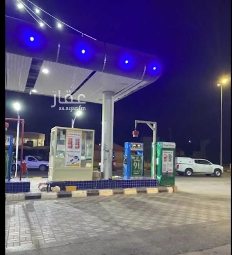 محل للبيع في شارع الامير عبدالاله بن عبدالعزيز, حي العليا, مدينة عنيزه, منطقة القصيم 1 صورة